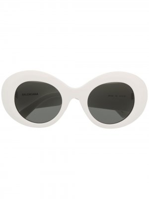Солнцезащитные очки в круглой оправе Balenciaga Eyewear. Цвет: белый