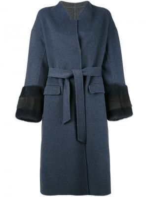 Пальто с поясом Liska. Цвет: синий