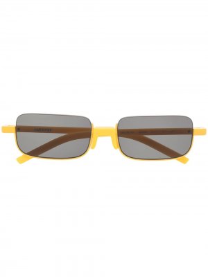 Солнцезащитные очки в прямоугольной оправе AMBUSH. Цвет: желтый