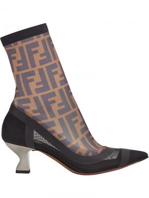 Туфли с эластичной вставкой и логотипом Fendi. Цвет: черный