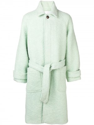 Пальто с рукавами реглан и поясом AMI Paris. Цвет: зеленый
