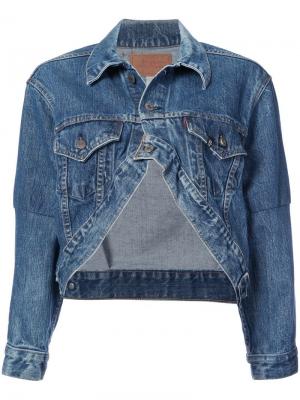 Укороченная джинсовая куртка R13. Цвет: синий