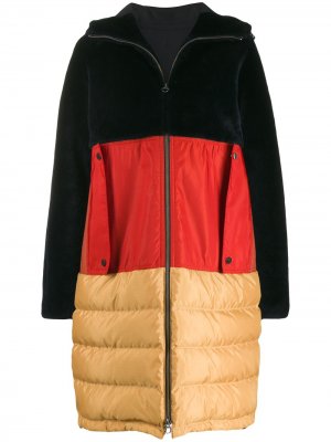 Пальто в стиле колор-блок с капюшоном Liska. Цвет: синий