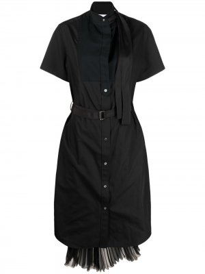 Платье-рубашка асимметричного кроя со сборками Sacai. Цвет: черный
