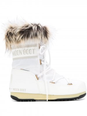 Зимние ботинки Moon Boot. Цвет: белый