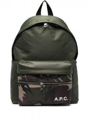 Рюкзак Camden с камуфляжным принтом A.P.C.. Цвет: зеленый