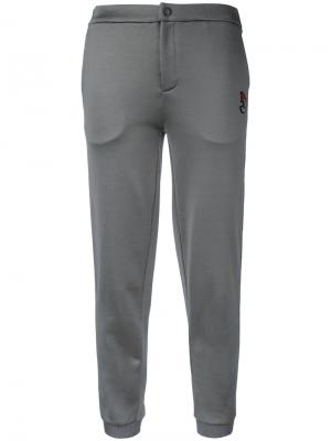 Спортивные брюки с полосками сбоку Jo No Fui. Цвет: серый