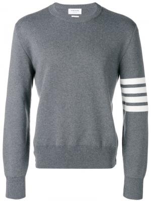 Пуловер с полосками Thom Browne. Цвет: серый