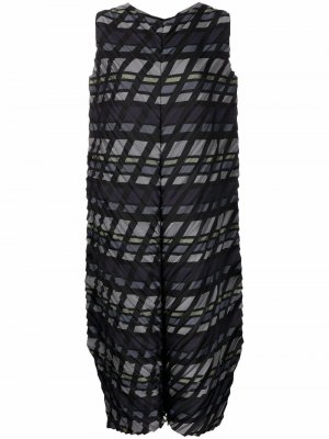 Плиссированное платье миди с геометричным принтом Issey Miyake. Цвет: черный
