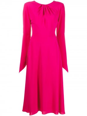Платье миди со сборками и вырезом Victoria Beckham. Цвет: розовый