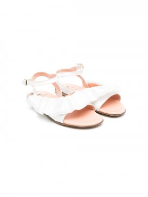 Сандалии с открытым носком и оборками Elisabetta Franchi La Mia Bambina. Цвет: белый